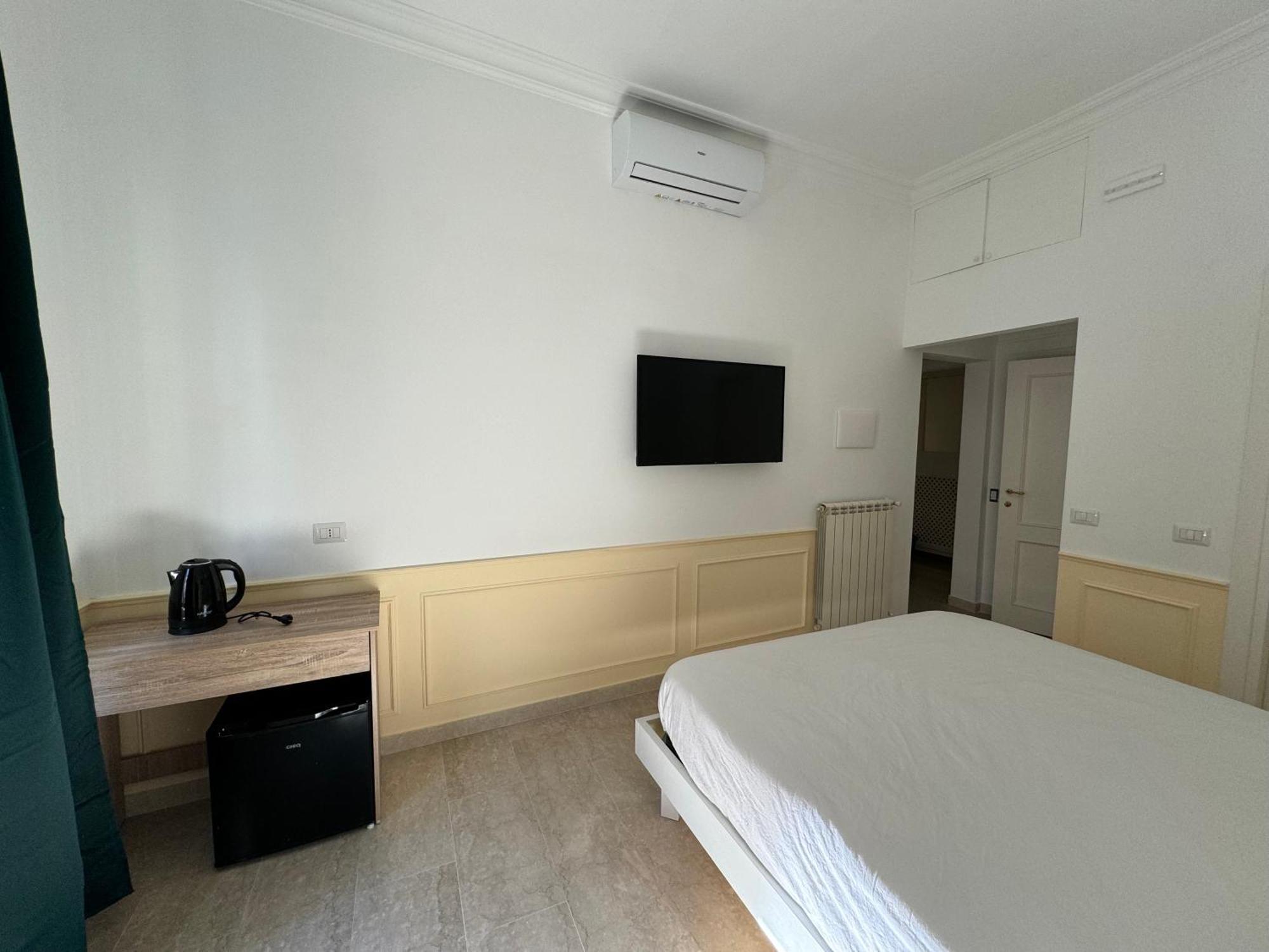 Costantino Rooms Roma Exterior foto